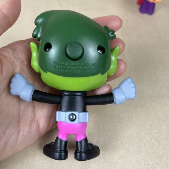 TEEN TITAN GO STARFIRE SHOOTER BEAST BOY 2019 MCDONALD HAPPY MEAL TOYS DC Comics - Picture 3 of 7